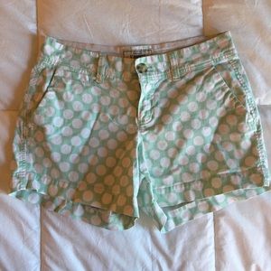 Size 2 Old Navy shorts.